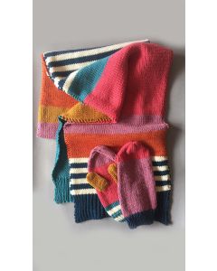 Colours of KPC Scarf and Mittens Set 